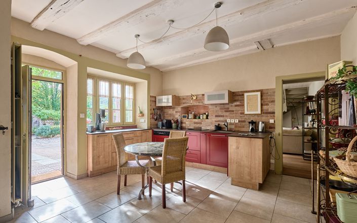 Image No.5-4 Bed House for sale