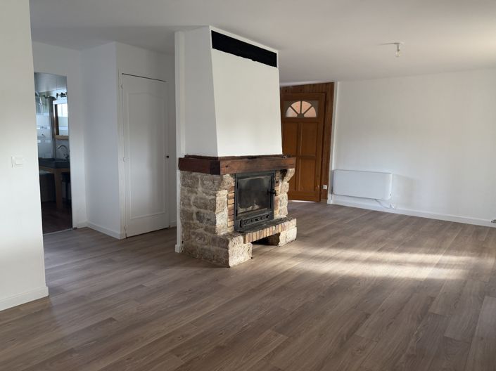 Image No.6-3 Bed House for sale