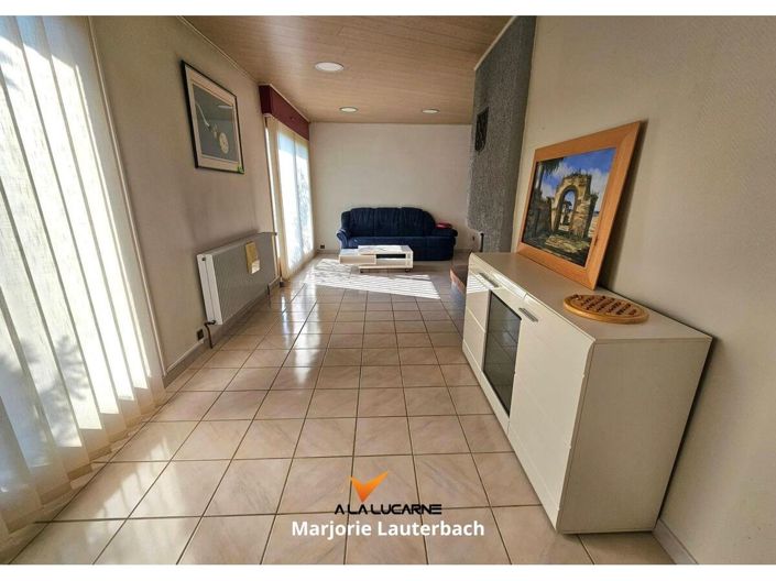Image No.11-3 Bed House for sale