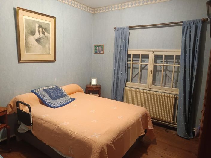 Image No.7-2 Bed House for sale