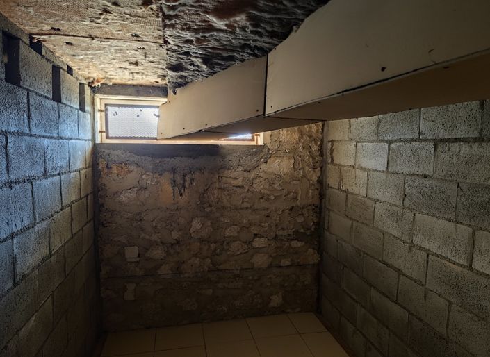 Image No.19-2 Bed Apartment for sale