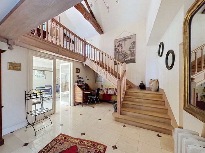 Image No.3-4 Bed House for sale