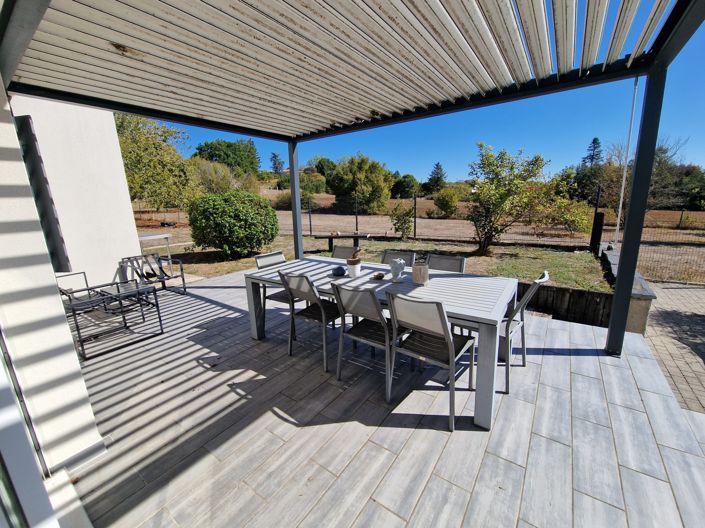 Image No.11-4 Bed House for sale