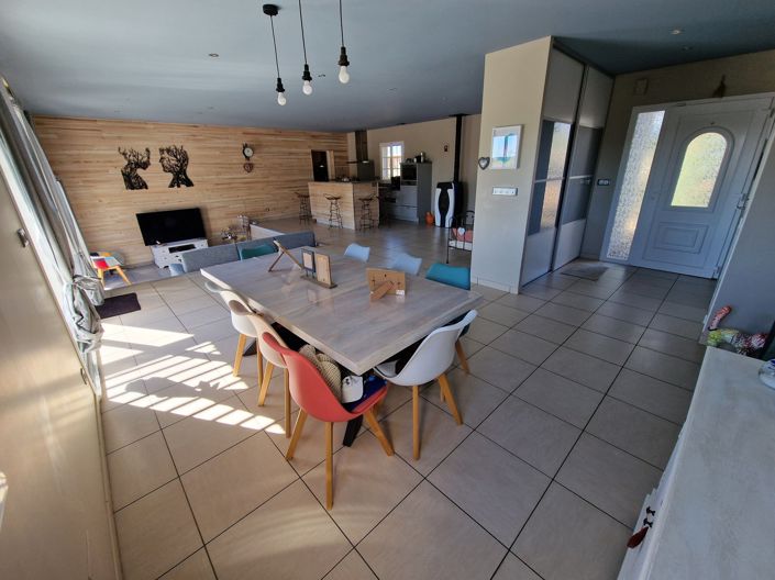 Image No.13-4 Bed House for sale