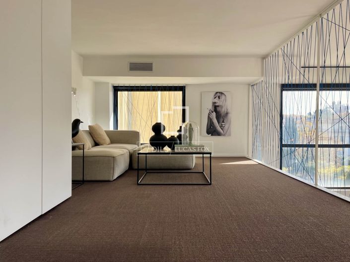 Image No.19-2 Bed Apartment for sale