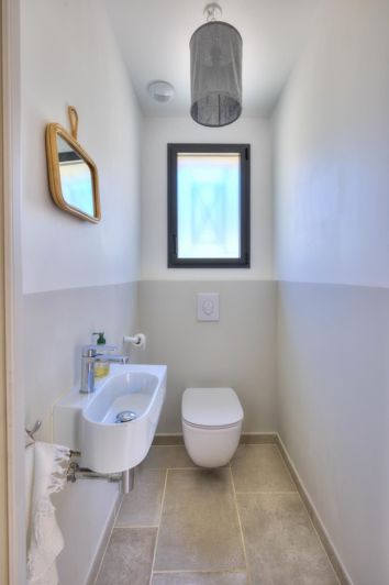 Image No.18-4 Bed House for sale