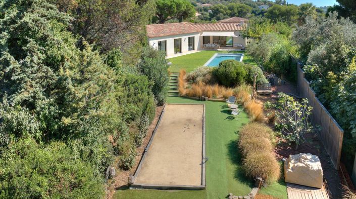 Image No.2-4 Bed House for sale