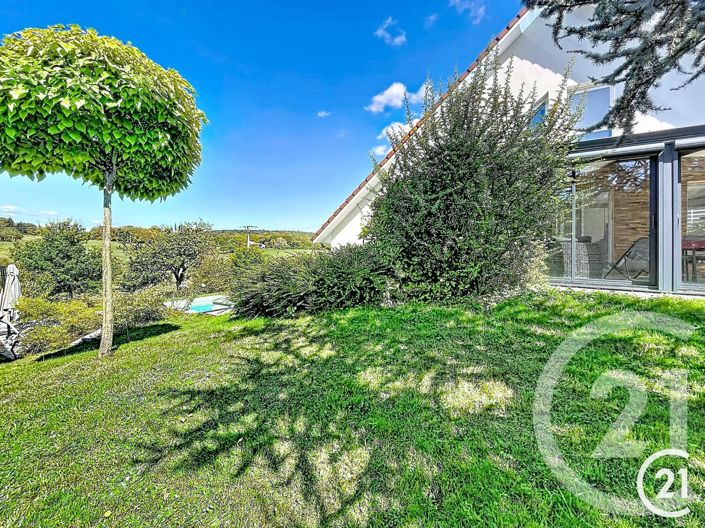 Image No.2-4 Bed House for sale