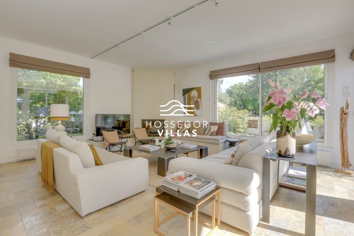 Image No.2-5 Bed House for sale