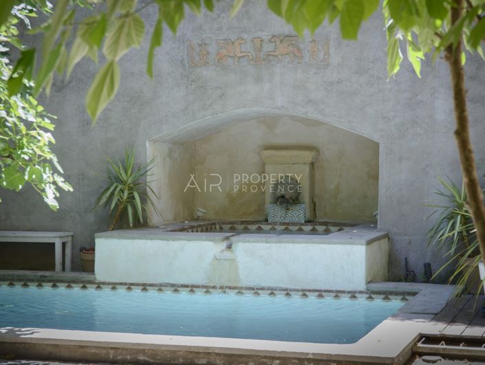 Image No.16-6 Bed House for sale