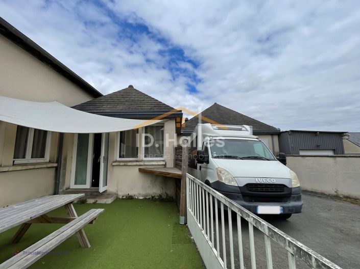 Image No.10-3 Bed House for sale