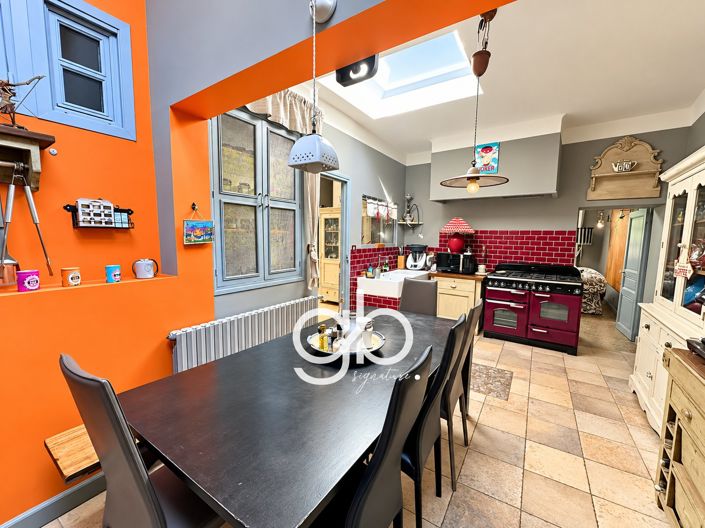Image No.14-6 Bed House for sale