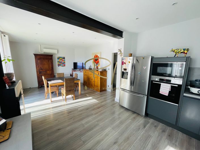 Image No.6-7 Bed House for sale