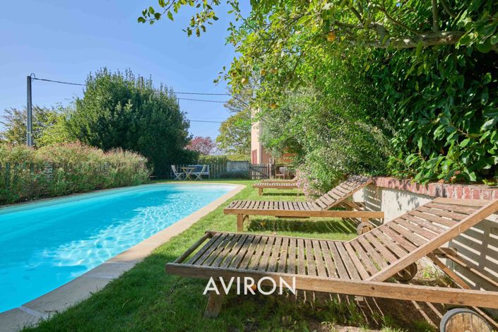 Image No.20-6 Bed House for sale