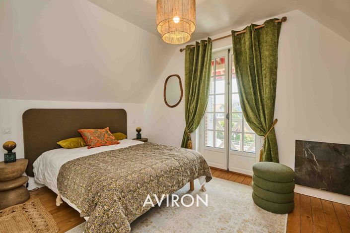 Image No.15-6 Bed House for sale