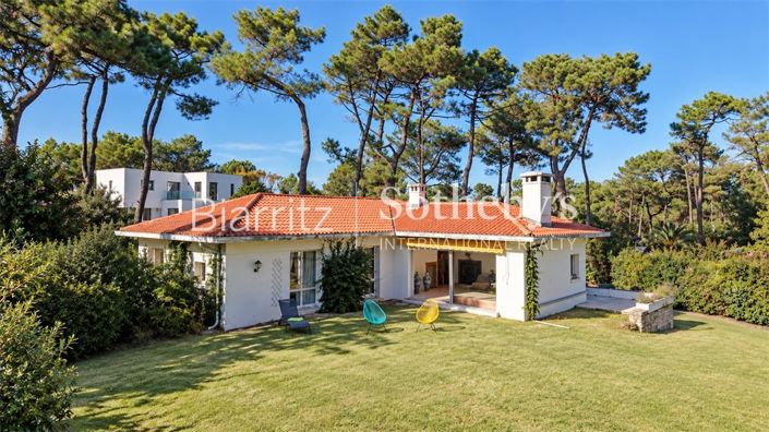 Image No.6-3 Bed House for sale