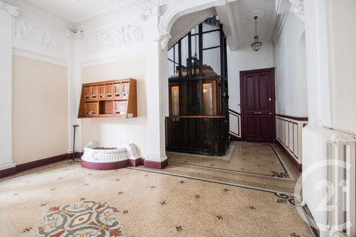 Image No.12-3 Bed Apartment for sale
