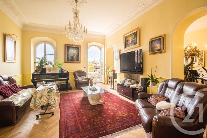 Image No.4-3 Bed Apartment for sale