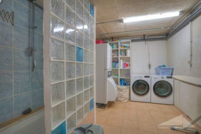 ac1ihl7rjcec81a814