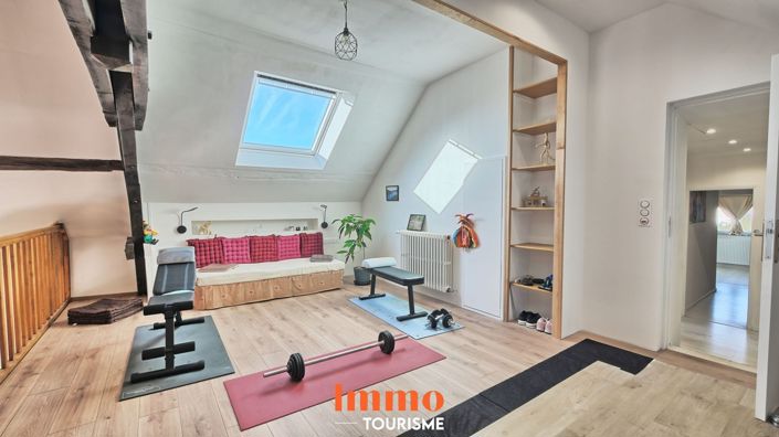 Image No.8-House for sale