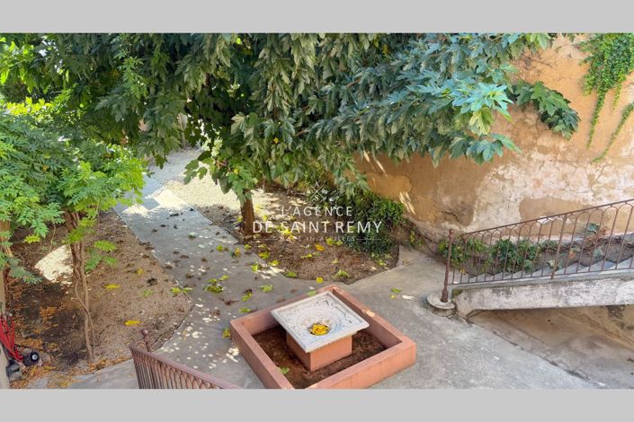 Image No.2-4 Bed House for sale