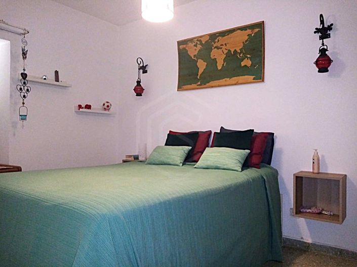 Image No.15-3 Bed House for sale