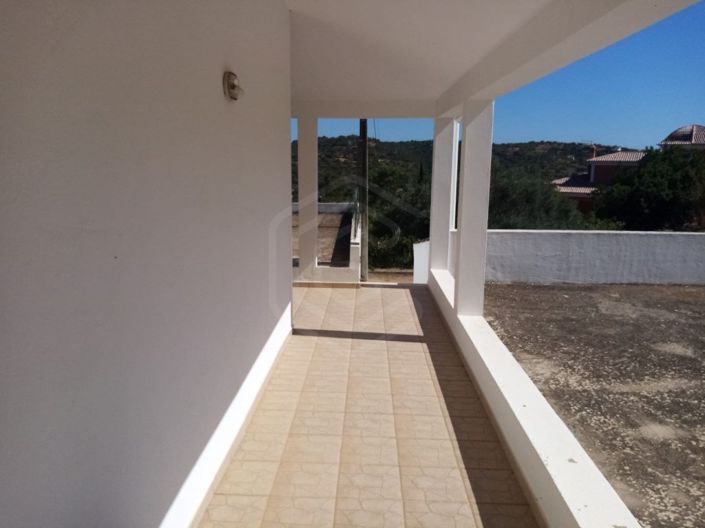 Image No.21-3 Bed House for sale