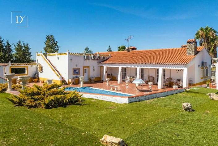 Herdade with private lake & 22 hectares near Mértola