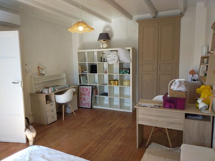 Image No.21-5 Bed House for sale