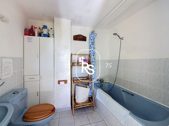 Image No.15-4 Bed House for sale