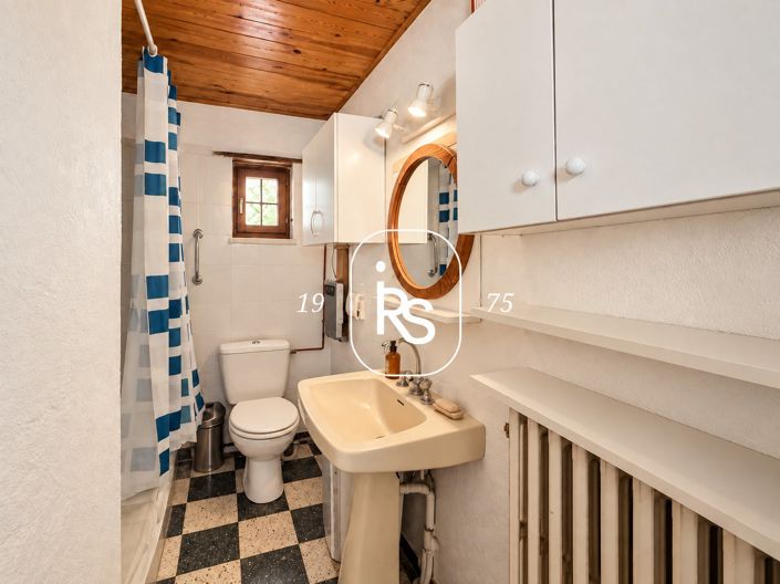 Image No.9-4 Bed House for sale