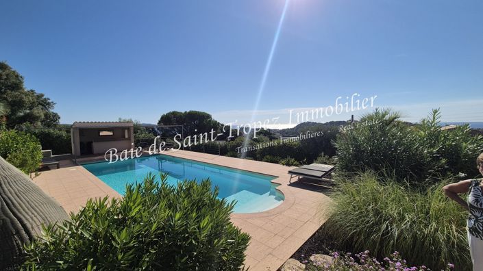Image No.13-6 Bed House for sale