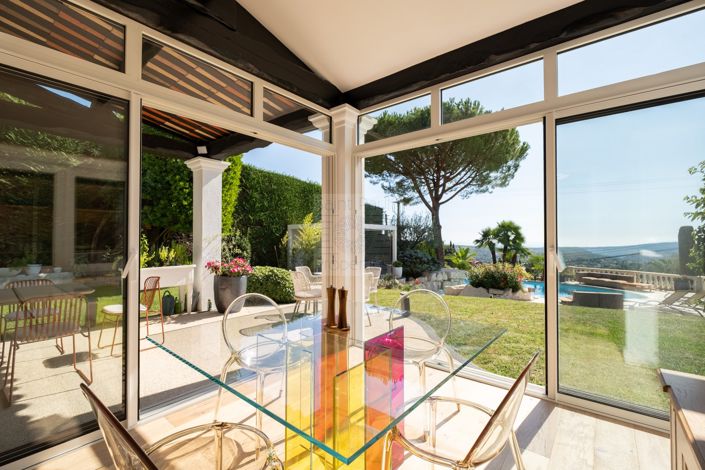Image No.17-6 Bed House for sale