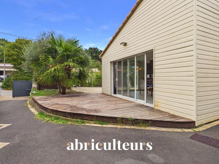 Image No.11-4 Bed House for sale