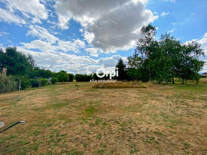 Image No.16-3 Bed House for sale