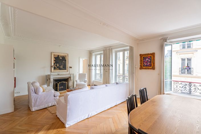 Image No.3-3 Bed Apartment for sale