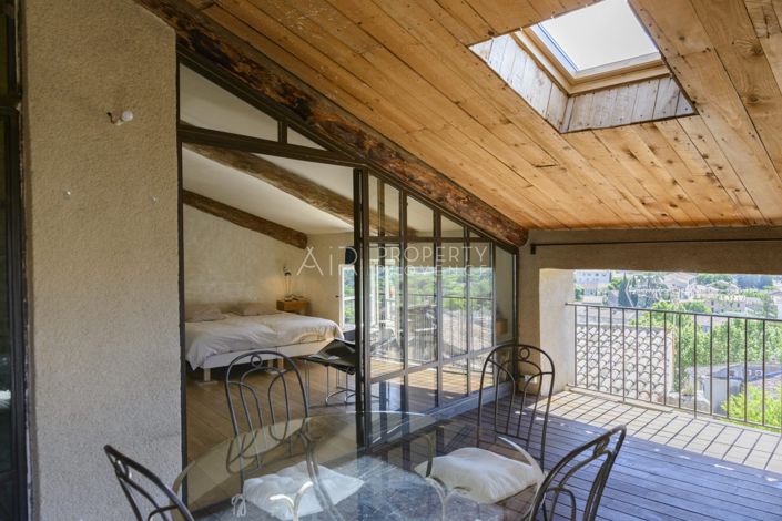 Image No.3-4 Bed House for sale