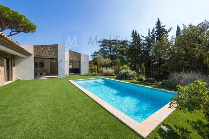 Image No.19-3 Bed House for sale