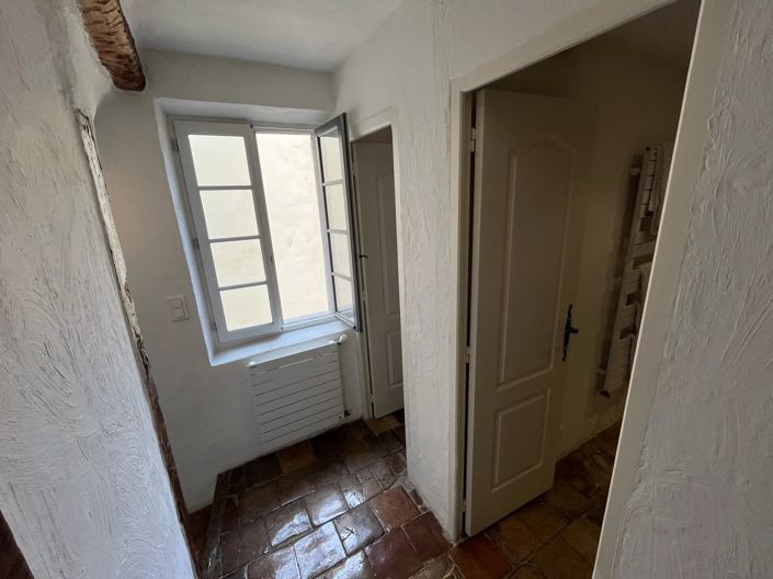 Image No.13-2 Bed House for sale