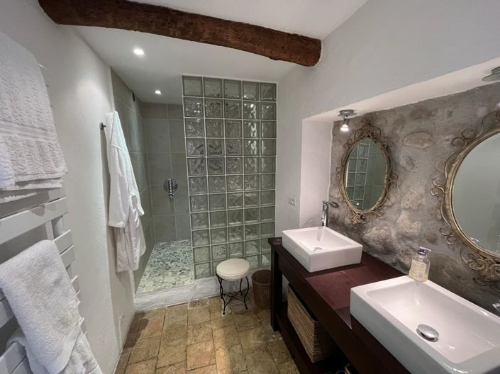 Image No.14-2 Bed House for sale