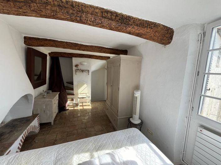 Image No.17-2 Bed House for sale