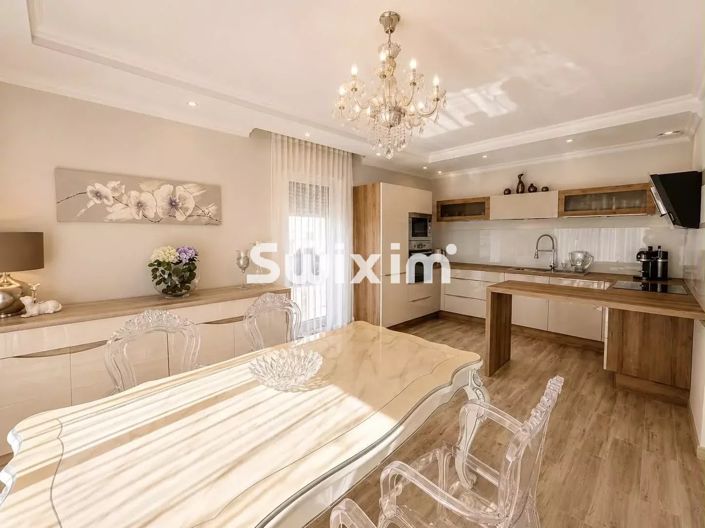 Image No.3-Casa con 4 dormitorios en venta