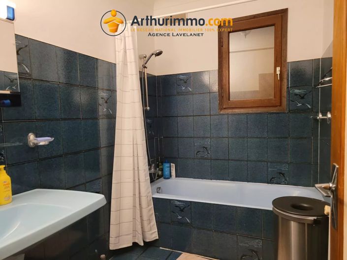 Image No.11-5 Bed House for sale