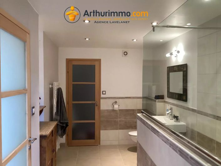 Image No.28-4 Bed House for sale