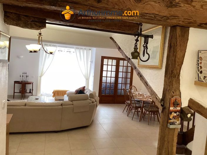 Image No.3-4 Bed House for sale