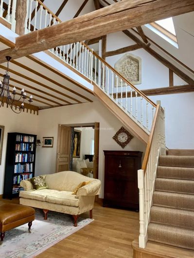 Image No.3-4 Bed House for sale