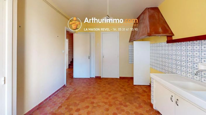 Image No.3-3 Bed House for sale