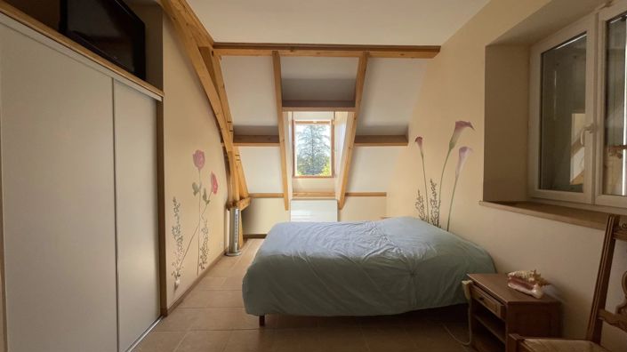 Image No.11-4 Bed House for sale