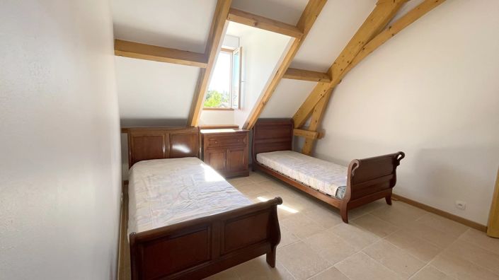 Image No.12-4 Bed House for sale