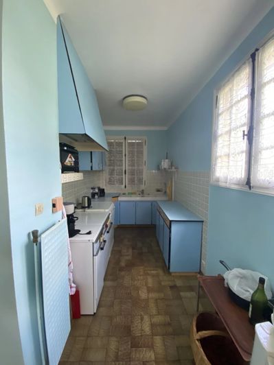 Image No.12-5 Bed House for sale